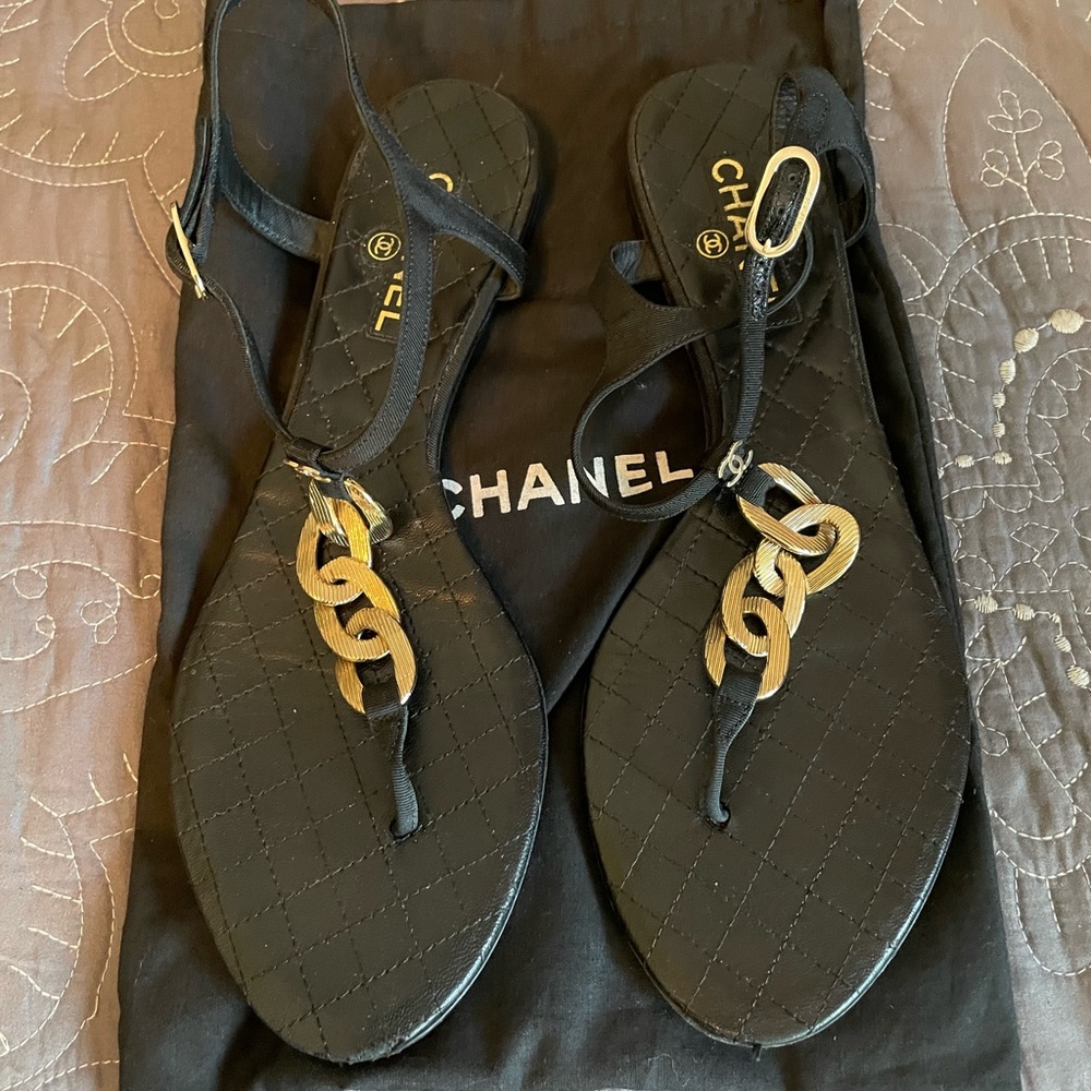 Chanel Chain-link Accent T Strap Sandals with Quilted Leather Footbed